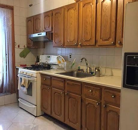2nd image of 6420 Myrtle Ave #2