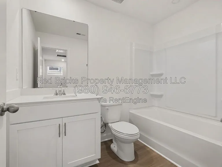 3125 Ophelia Aly — Photo 23
