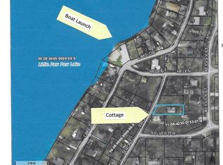 5941 Front St, Coloma, MI 49038