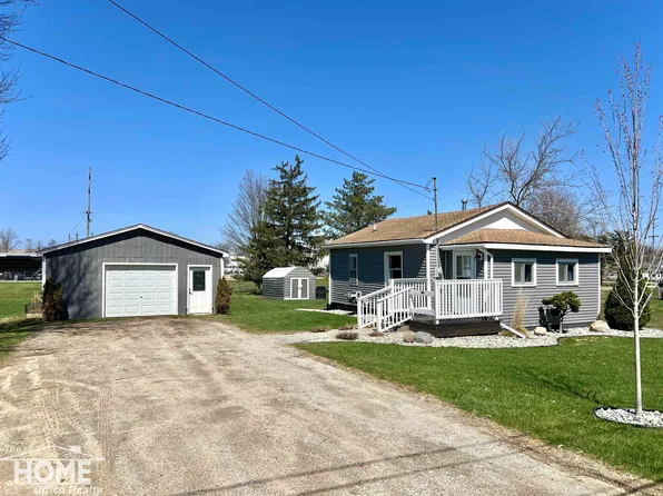 1938 Bock St, Owosso, MI 48867