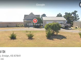1201 Ford St, Ensign, KS 67841