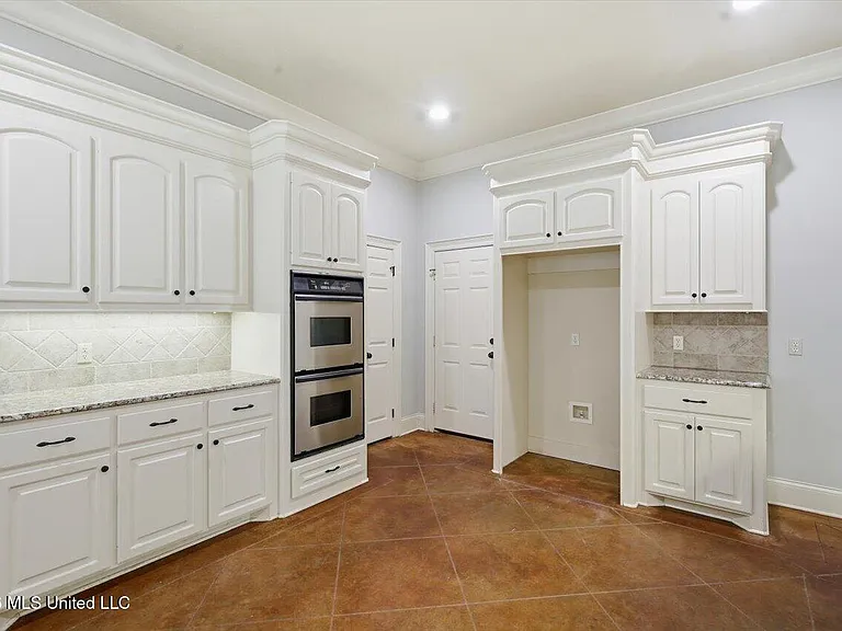 143 Sonnett Cir — Photo 17