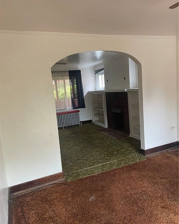 2nd image of 449 Morris St