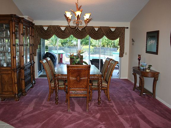 5th image of 18334 River Oaks Dr