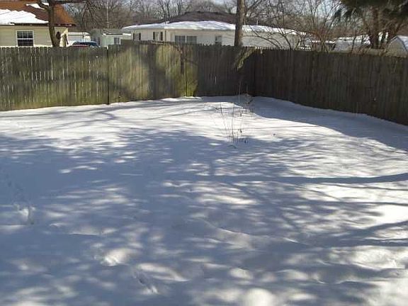 4th image of 2629 Shirley Dr