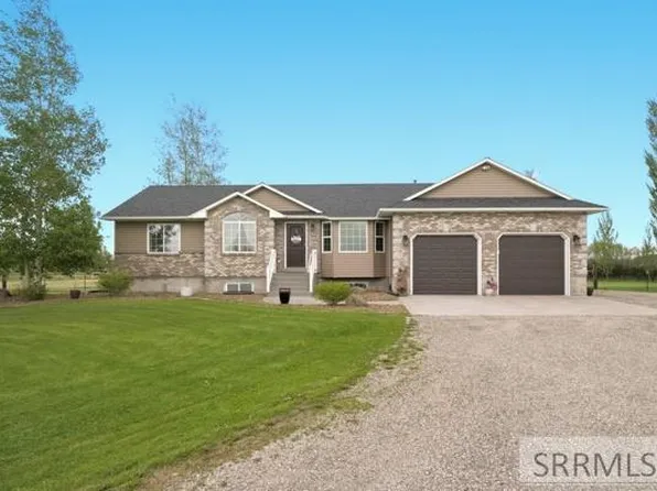 1814 Morning View Dr, Rexburg, ID 83440