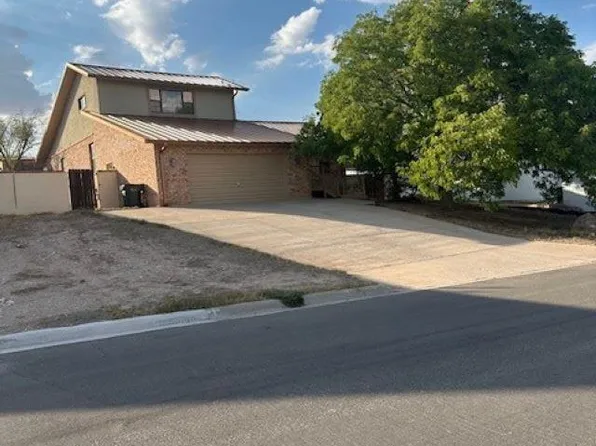 1007 Ocotillo Canyon Dr, Carlsbad, NM 88220