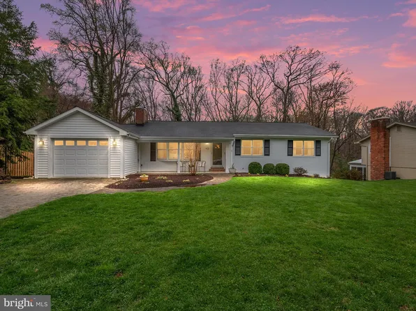 45 Sierra Ln, Arnold, MD 21012