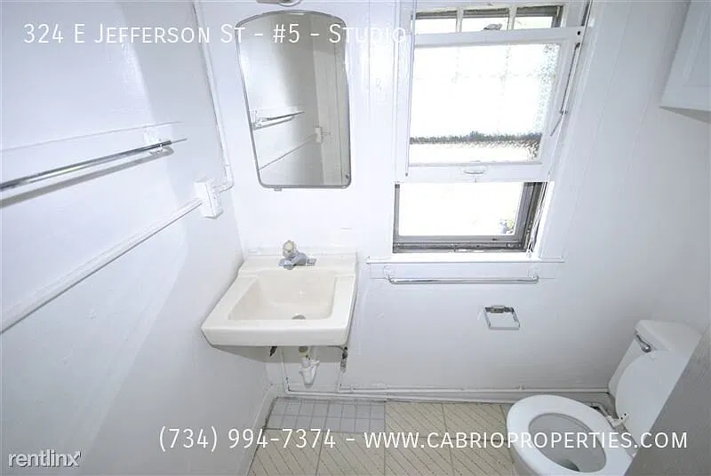 324 E. Jefferson — Photo 4