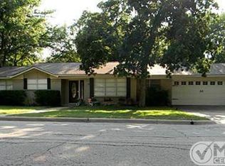 505 Mesquite St, Mineral Wells, TX 76067