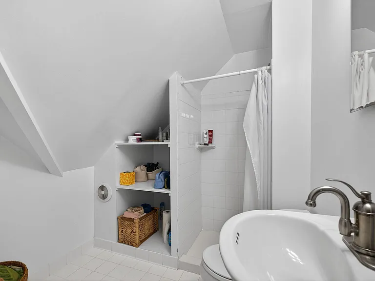 12805 Atlantic Ave — Photo 18