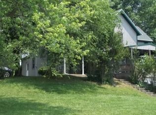 1400 Kiefner Ln, Loogootee, IN 47553