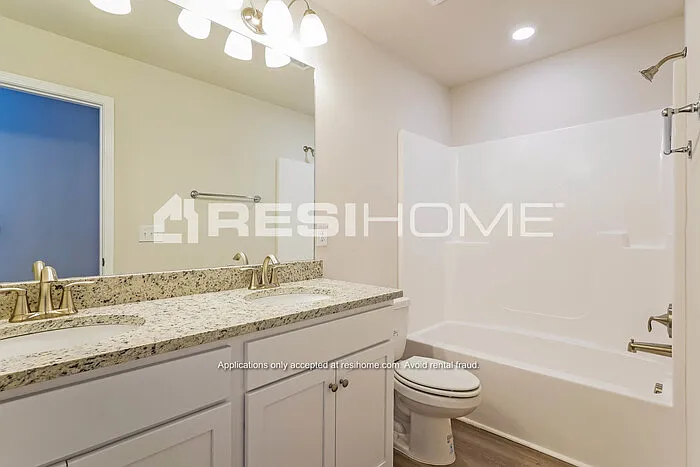 960 Juniper Ln — Photo 16