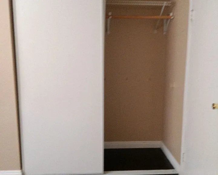 4549 Oakdale Ave — Photo 17