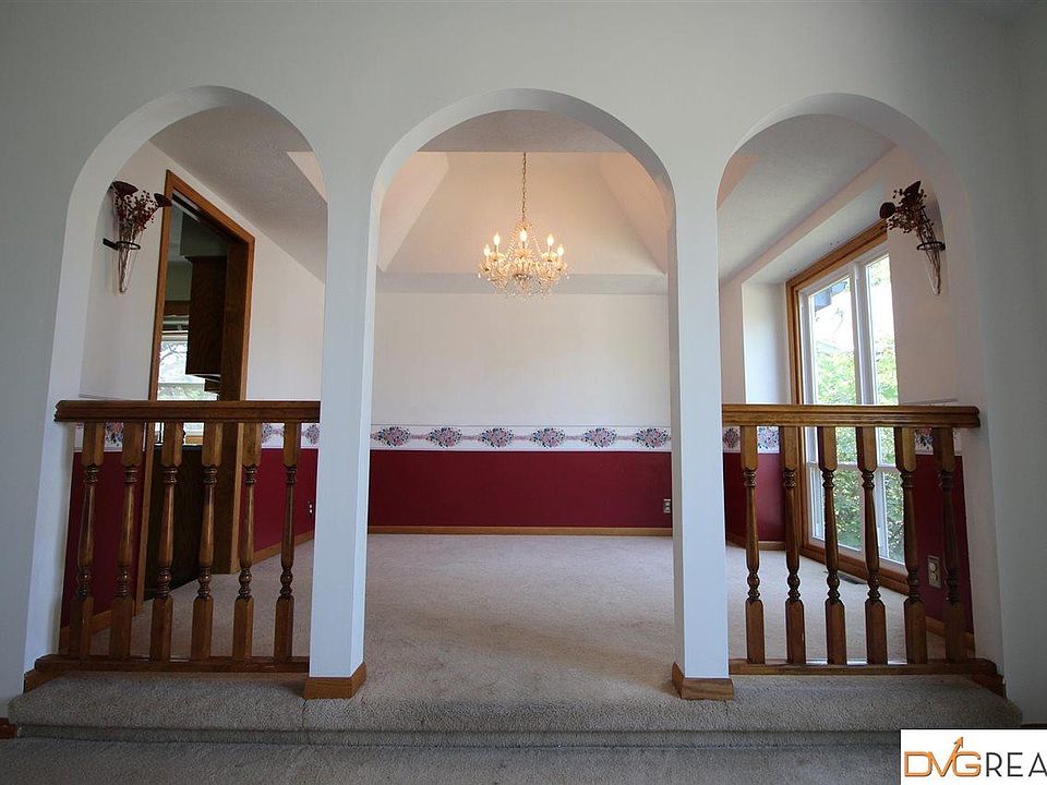 1st image of 817 Juniper Cir