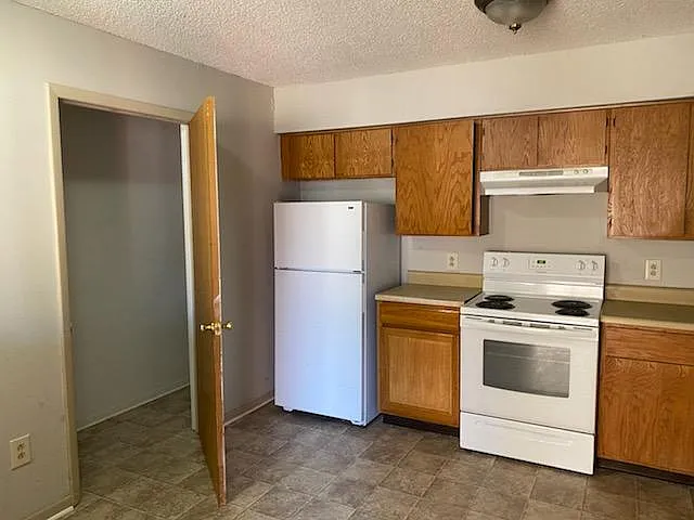 213 S Fort St #23 — Photo 2