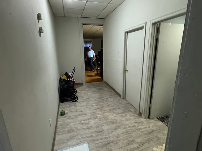 292 S Franklin St #1B — Photo 5