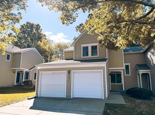 9431 W 119th Ter, Overland Park, KS 66213
