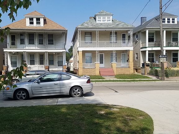 2nd image of 3341 Yemans St