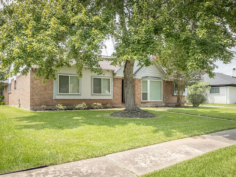 2643 Hodges Bend Cir — Photo 2