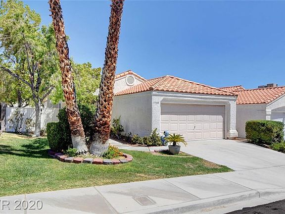 3rd image of 7940 Cherry Valley Cir