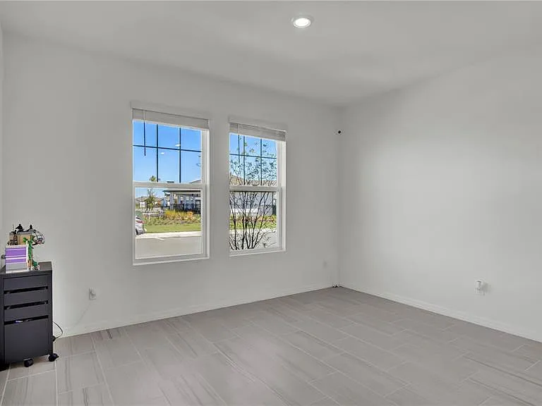 4704 Homestead Trl — Photo 8