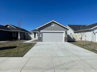 10083 Longtail Dr, Nampa, ID 83687