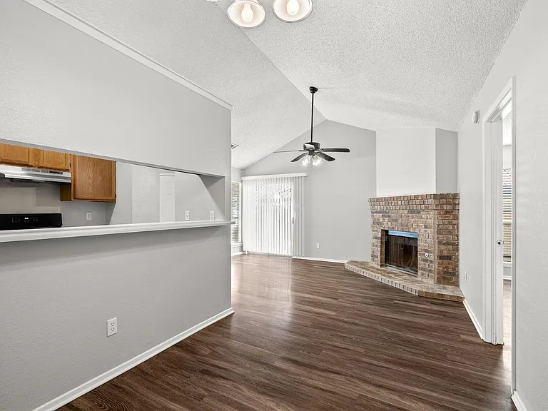 12130 Thompkins Dr #A — Photo 14