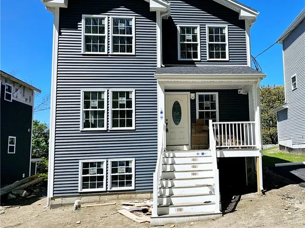 40 Walsh St, Providence, RI 02909