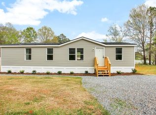 42 Rocky Springs Church Rd, Laurens, SC 29360