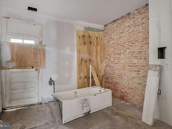 3rd image of 3700 Chestle Pl