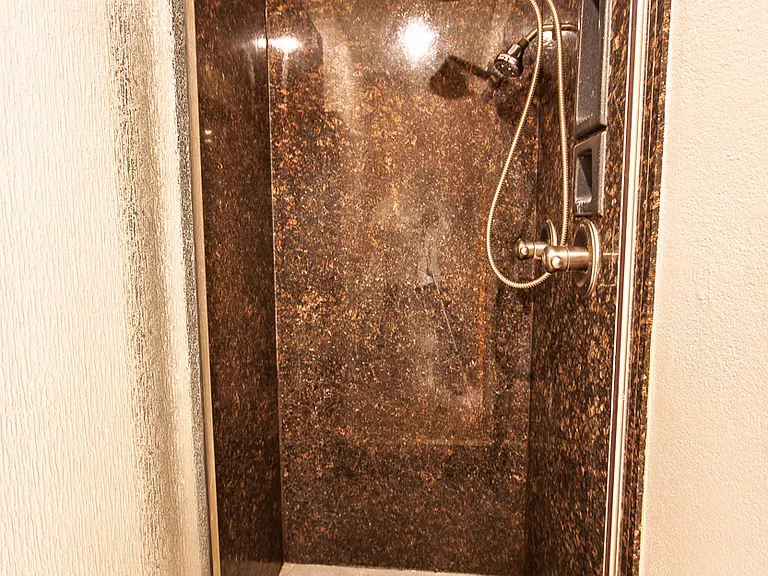 421 Chanticleer Pl — Photo 17