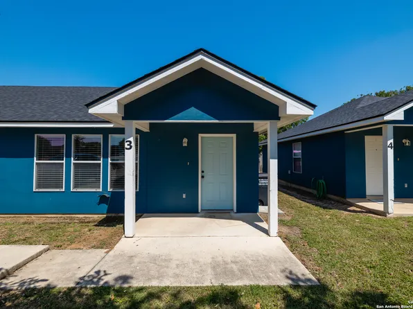 249 Boyd, Poteet, TX 78065