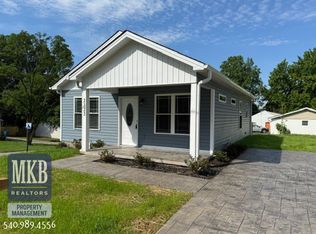 2322 Yeager Ave NE, Roanoke, VA 24012