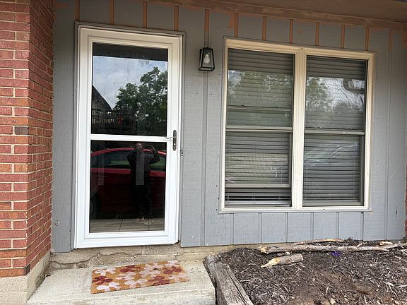 4th image of 1718 Bluff Pl #B