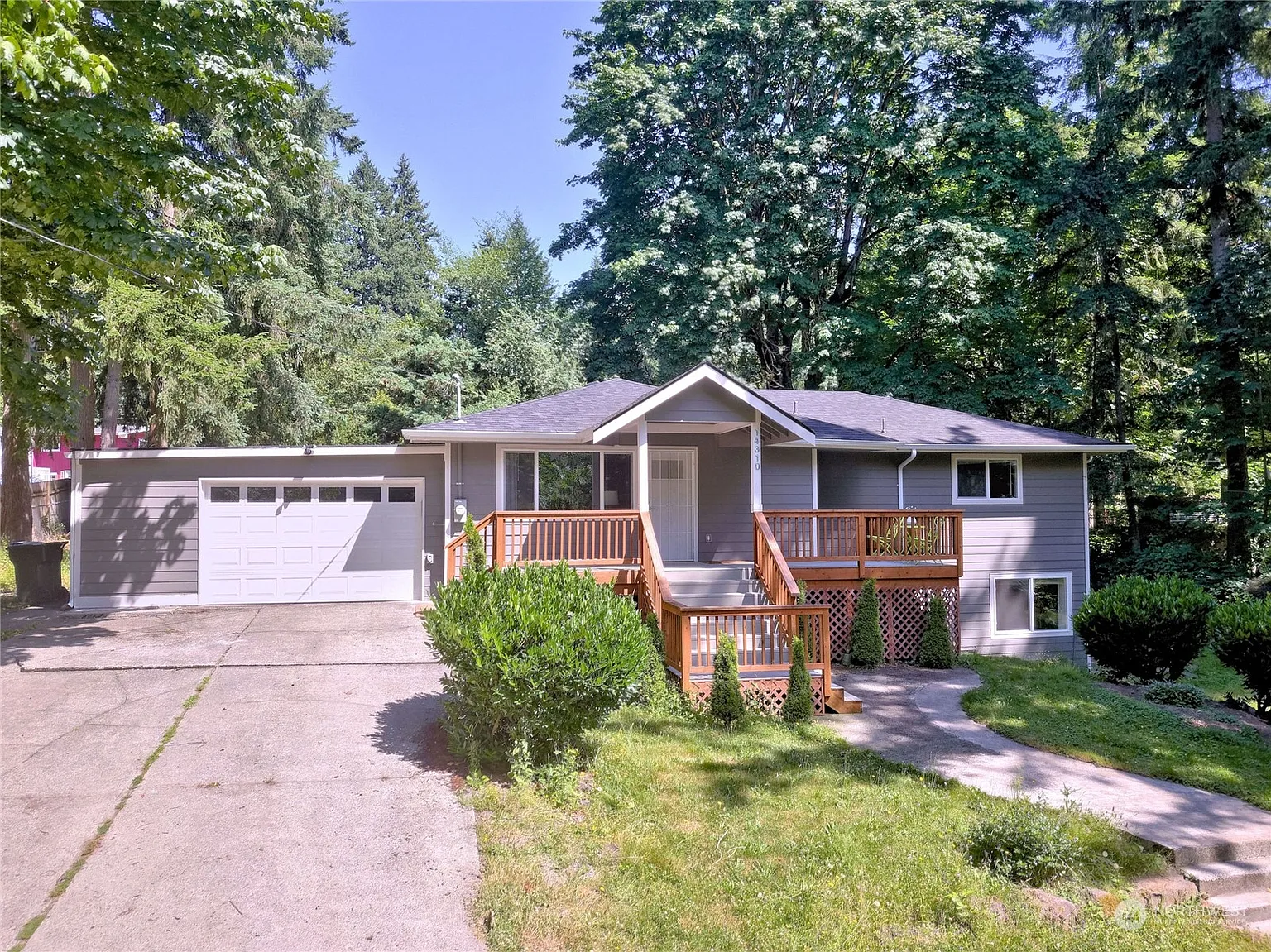 14310 176th Avenue SE photo 1