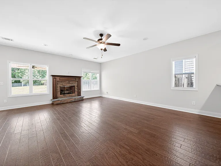 9566 Yarbrough Rd — Photo 8