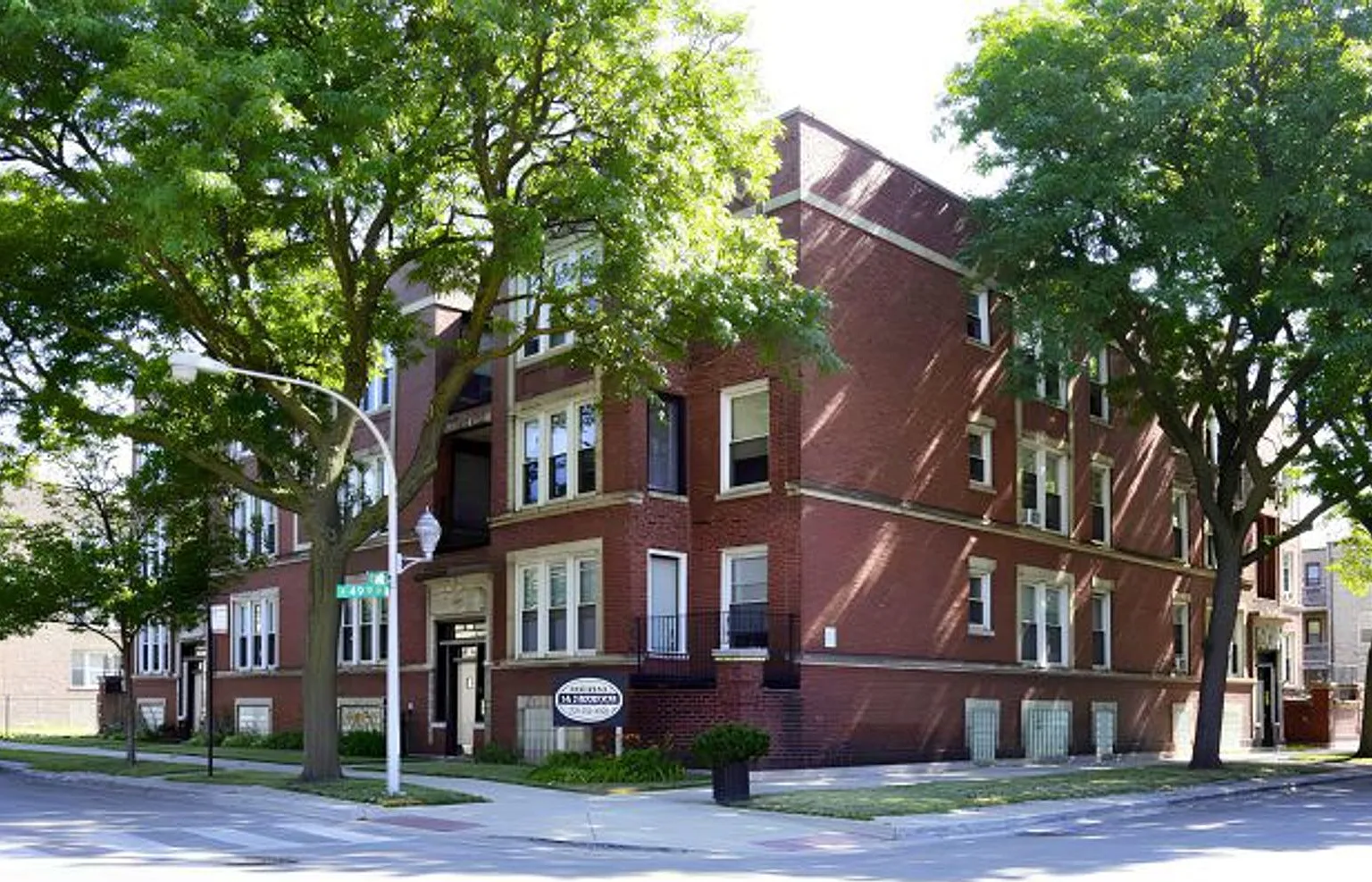 4851 Evans Apartments LLC — Photo 1