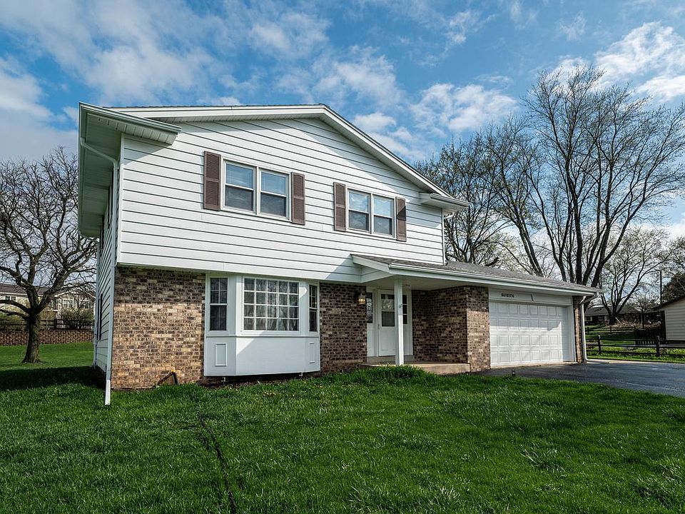1st image of S65W13750 Sherwood CIRCLE