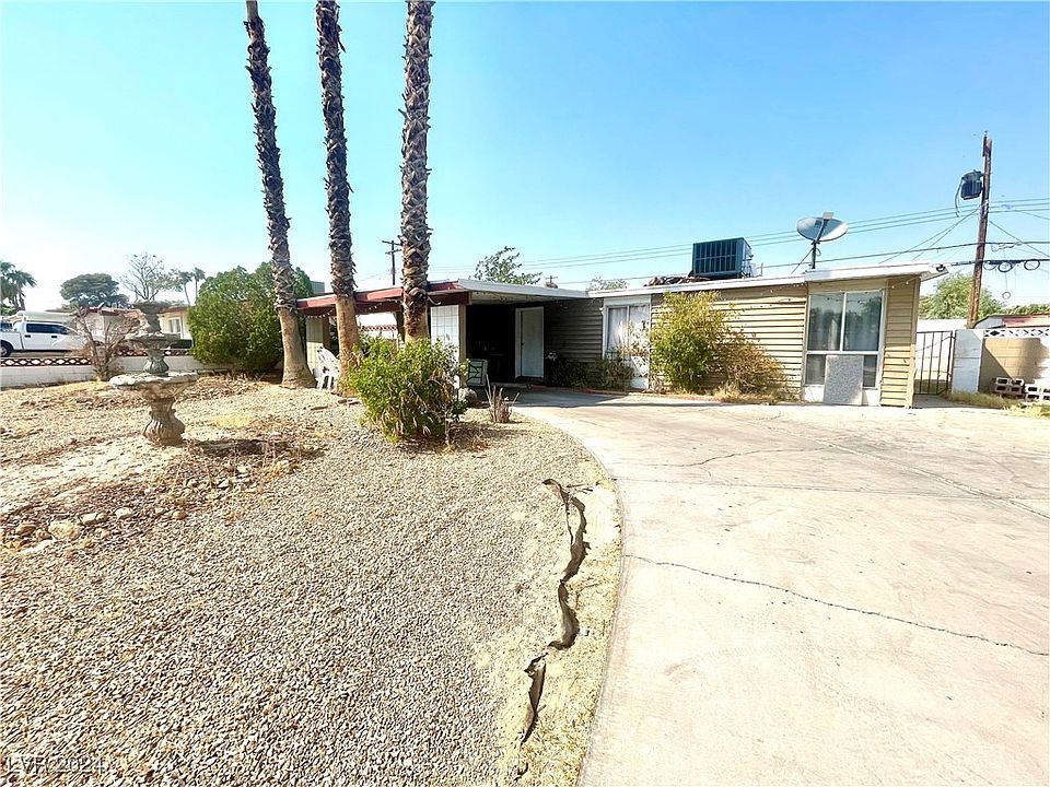 1st image of 1940 Golden Arrow Dr