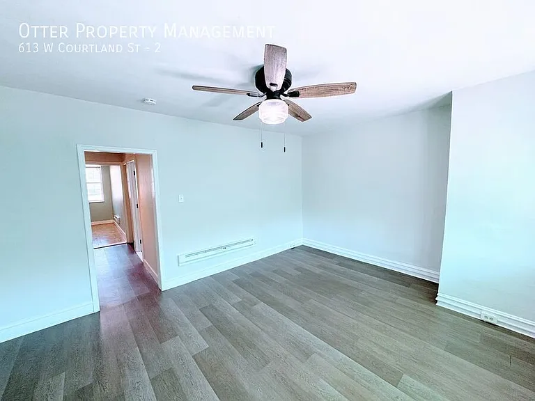 613 W Courtland St #2 — Photo 6