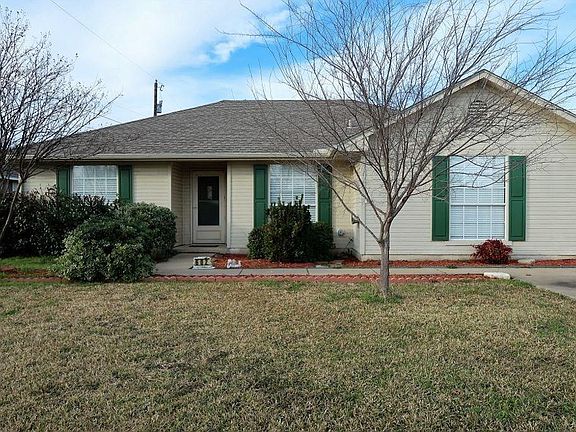 2nd image of 602 Concho Dr