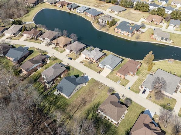 1830 Stafford Way, Belleville, IL 62226