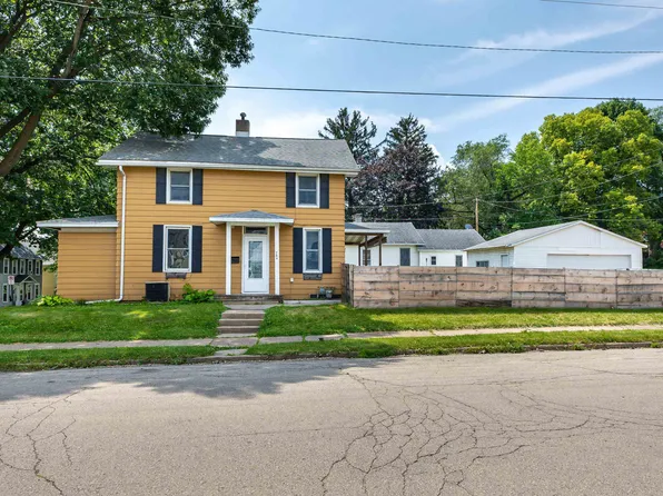 764 Rose St, Dubuque, IA 52001