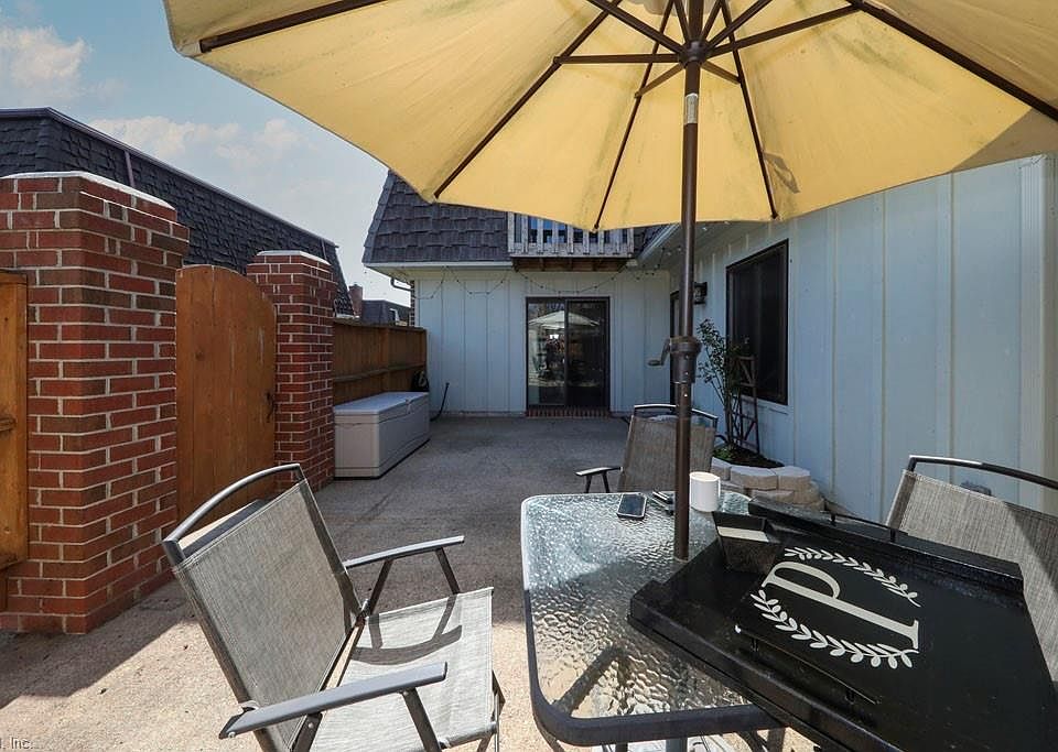 653 Ocean Lakes Dr, Virginia Beach, VA 23454 Zillow