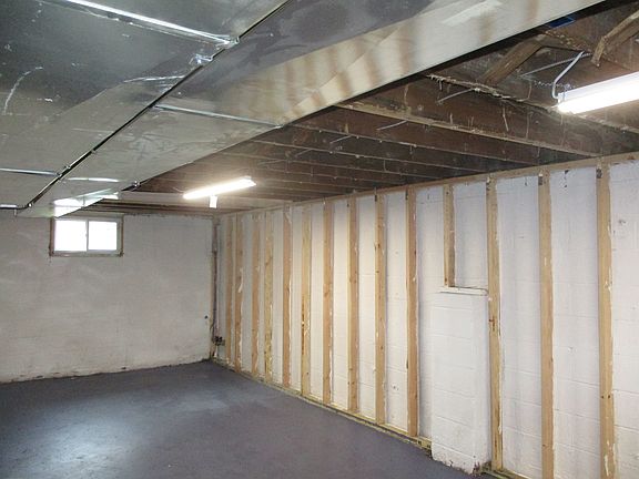 4th image of 253 King St