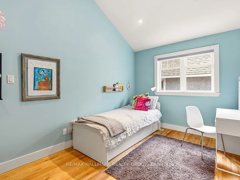 23 Newton St — Photo 33