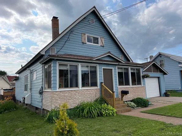 507 Baldwin Ave, Negaunee, MI 49866