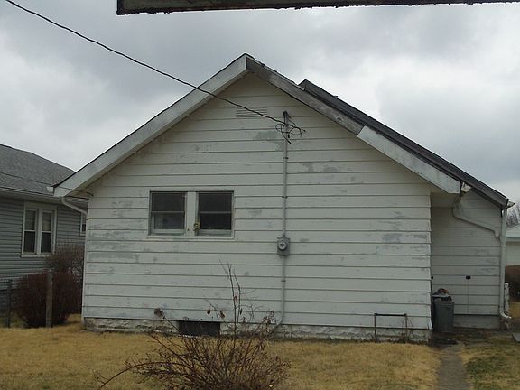 2nd image of 815 E Yoke St