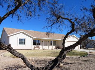 330 W Branding Iron Dr, Saint David, AZ 85630